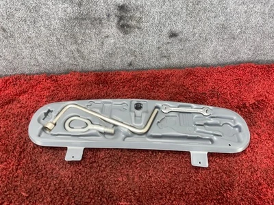 Conjunto de panel de herramientas de maletero trasero BMW 2000-2006 E46 ZHP OEM * Foto 1 de 4