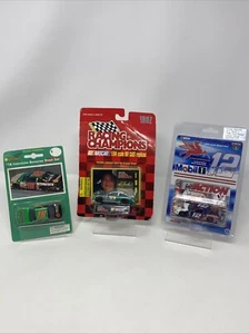 Lote Si 3 Coches Coleccionables NASCAR De Colección En Paquete Die Cast. Racing Champions  - Imagen 1 de 19