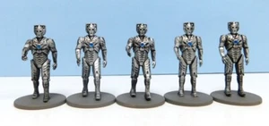 5 X Well Painted Warlord Games 28mm Plastic Doctor Who Cybermen - Picture 1 of 3