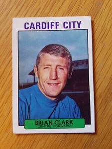 A&BC 1971 Footballer Card Purple Back - Brian Clark - Cardiff City - #39 (a)