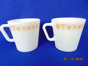 Lot of 2 Pyrex White with Gold Flowers Mug Coffee Cup - Picture 1 of 3