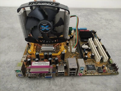 Scheda madre ASUS M2N-MX SE + CPU AMD X2 3,0GHZ+ 4GB ram DIFETTOSA FUNZIONANTE - Immagine 1 di 4