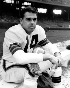 Cleveland Browns OTTO GRAHAM Glossy 8x10 Photo Print Football Poster HOF 65 - Picture 1 of 1