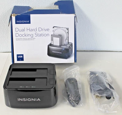 Estación de acoplamiento de disco duro Insignia NS-PCHDEDS19 2 bahías Foto 1 de 4
