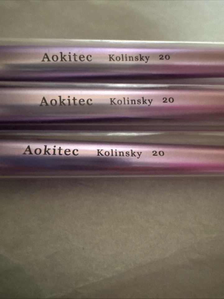 USA #1 Aokitec Pure Kolinsky Hair Acrylic Crimped Nail Brush Size 20 - Image 1 of 2