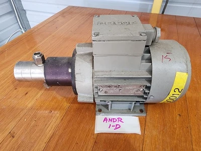 Motor de bomba Rotor 4AP63-2S Foto 1 de 4