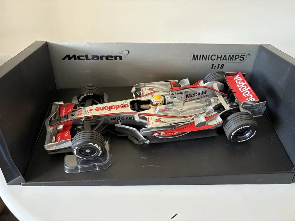 Minichamps 1/18 Lewis Hamilton 2008 McLaren MP4/23 *Read* - Image 1 of 4