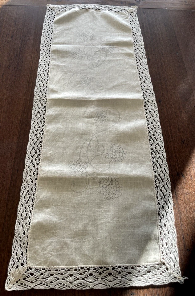 Vintage Semco Stamped Linen Table Runner Grapes Design Linen-Look 34x90cm Unused - Image 1 of 4