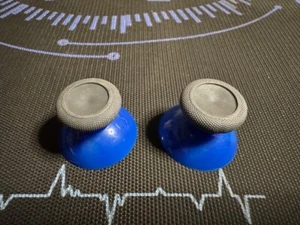 NEW Microsoft Xbox One S 1537 1697 1708 GREY ON BLUE Joysticks Thumbsticks 2337 - Picture 1 of 6