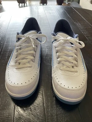 Talla 10 - Jordan 2 Retro Bajo Medianoche Azul Marino 2016 - 832819-107 Foto 1 de 4