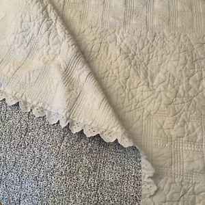 Ralph Lauren Cottage Hill Eyelet Reversible Twin Quilt 74 x 94" NIOP - Picture 1 of 22