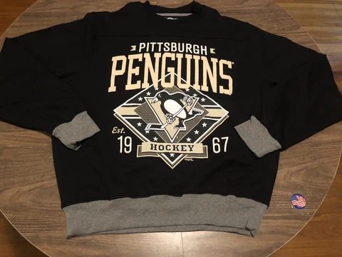 Pittsburgh Penguins NHL Hockey Embroidered Lettering Black & Gray Sweatshirt Cover
