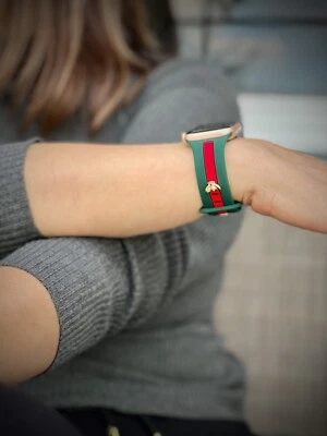 Reloj inteligente de lujo correa deportiva de silicona con encanto de perno Abejorro incluido Foto 1 de 4