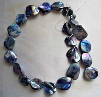 Perlmutt Nuggets  BLAU Strang ca 40 cm --- # 351 - Bild 1 von 3
