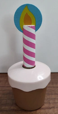 Melissa & Doug 替换冰杯蛋糕和粉红色蜡烛 B17 — 第 1/2 张图片