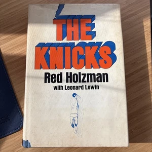 1971 "THE KNICKS" By Red Holzman, Vintage 50+ Year Old Hardcover  - Imagen 1 de 8
