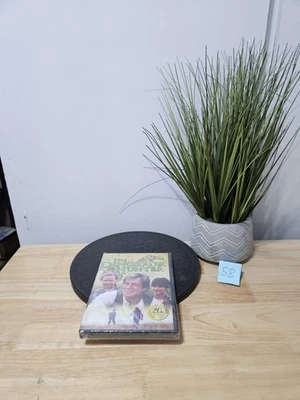  NEW SEALED - THE DINOSAUR HUNTER  DVD Feature Films For Families 2011 - Image 1 of 4