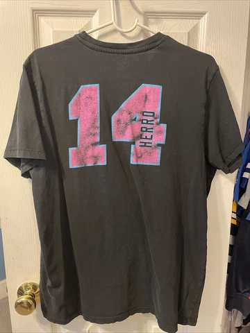 Tyler Herro Miami Heat basketball 47 brand men’s black shirt size large Cover