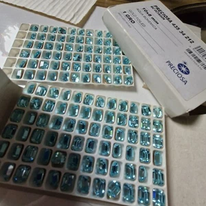 PRECIOSA 10 x 8mm Octagon ORIGINAL BOX x 138pcs Vintage AQUA BOHEMICA CZECH - Picture 1 of 7
