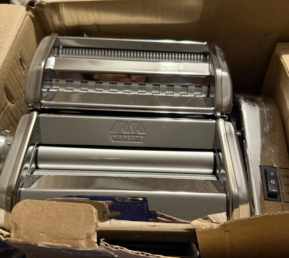 Marcato 电动 Atlas 电动意大利面机 Lasagne/Fettucine 面条 — 第 1/4 张图片