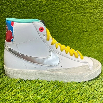 Nike Blazer Mid 77 Niños Talla 5Y Blanco Plata Zapatos Atléticos de Baloncesto Tenis Foto 1 de 4
