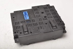 FIAT PUNTO EVO Caja De Fusibles Módulo Unidad De Control 51882404 - Imagen 1 de 4