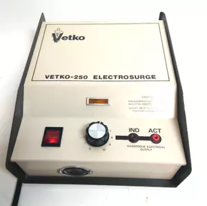 VETKO-250 ELETTROCHIRURGO CON PEDALE COMPATTO 491SC36 - Foto 1 di 6