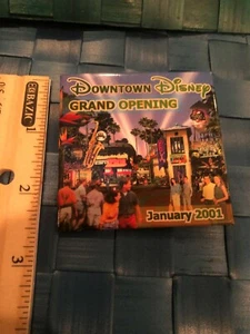 Disney DL - Downtown Disney Grand Opening Januar 2001 (Button) DISNEYLAND - Bild 1 von 2