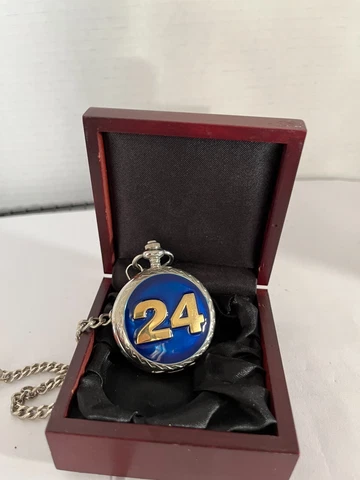 NASCAR Jeff Gordan 24 Pocket Watch in Wooden CaseNever Used Only used in Display Cover