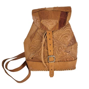 Mochila Bolso Marrón Cuero Tooled Retazos Cordón Hebilla Boho Artesanal - Imagen 1 de 10