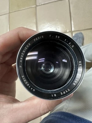SWEET P. ANGENIEUX PARIS 35MM F2.5 RETROFOCUS TYPE R1 CAMERA LENS EXAKTA MOUNT - Image 1 of 4