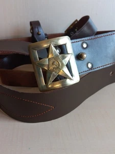 Cinturón de cuero vintage de general del ejército soviético de la URSS con hebilla de estrella de latón modelo 32s - Imagen 1 de 10