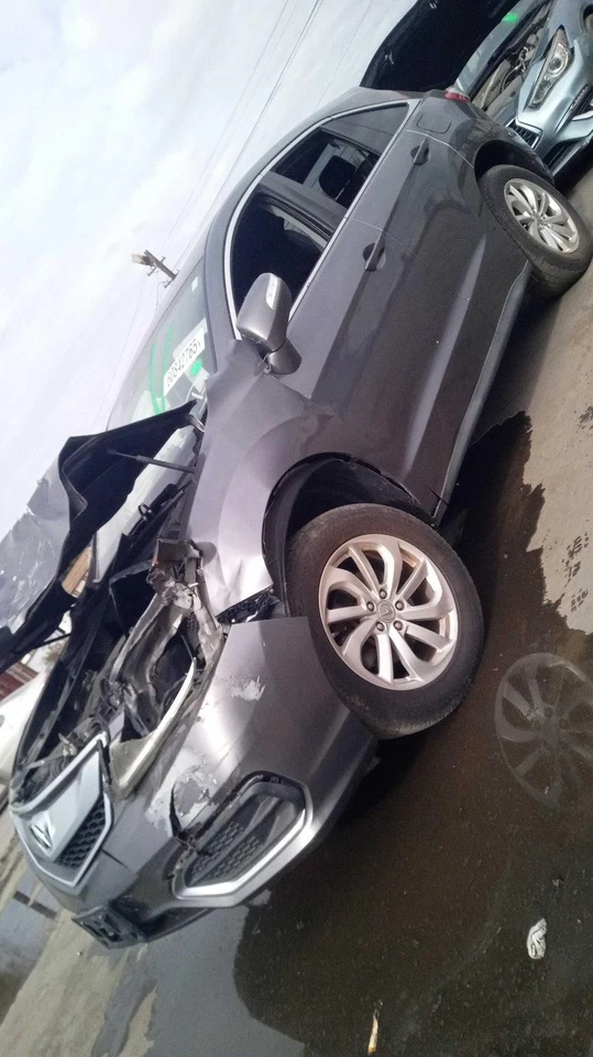 二手差速器托架组件 适合:2017 讴歌 Rdx 后轴 B 级 — 第 1/4 张图片