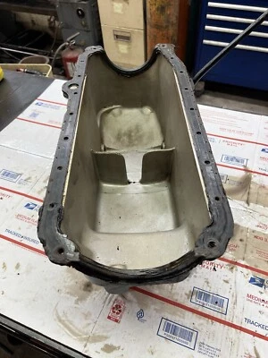 Mercruiser small block 305,350 cast aluminum oil pan - Image 1 of 4