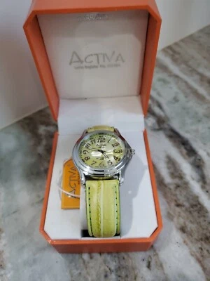 Activa swiss watch Water Resistant Lime Green NWT NEW BATTERY - Image 1 of 4