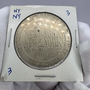 1997 New York New York Hotel & Casino $1 Gambling Token #3 - Picture 1 of 3