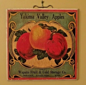 Targa da parete vintage frutta valle Yakima mele cassa etichetta memorabilia legno NUOVA - Foto 1 di 7