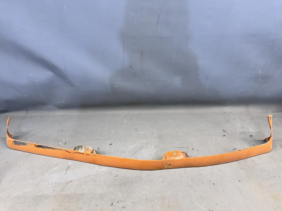 Parachoques trasero Chevy Vega 1974-1977 relleno protector contra salpicaduras Astre Sunbird cola OE Foto 1 de 4