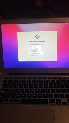Apple MacBook Air 13.3" (Intel Core i5 5th ) - Image 1 of 4