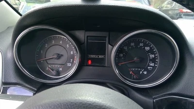 Velocímetro Cluster Laredo MPH compatible con 13 Grand Cherokee 1582633 Foto 1 de 4