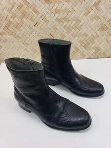 Vintage Botany 500 Black Leather Side Zip Ankle Boots WING Tip Mens Size US 7M 7 - Picture 1 of 13