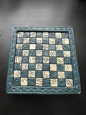 Vintage Mini Mayan Aztec Chess Set Complete Blue & White - Image 1 of 4