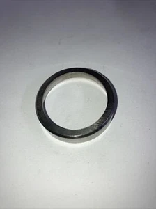 Genuine Volvo Penta 1545178 Exhaust Valve Seat - Picture 1 of 2