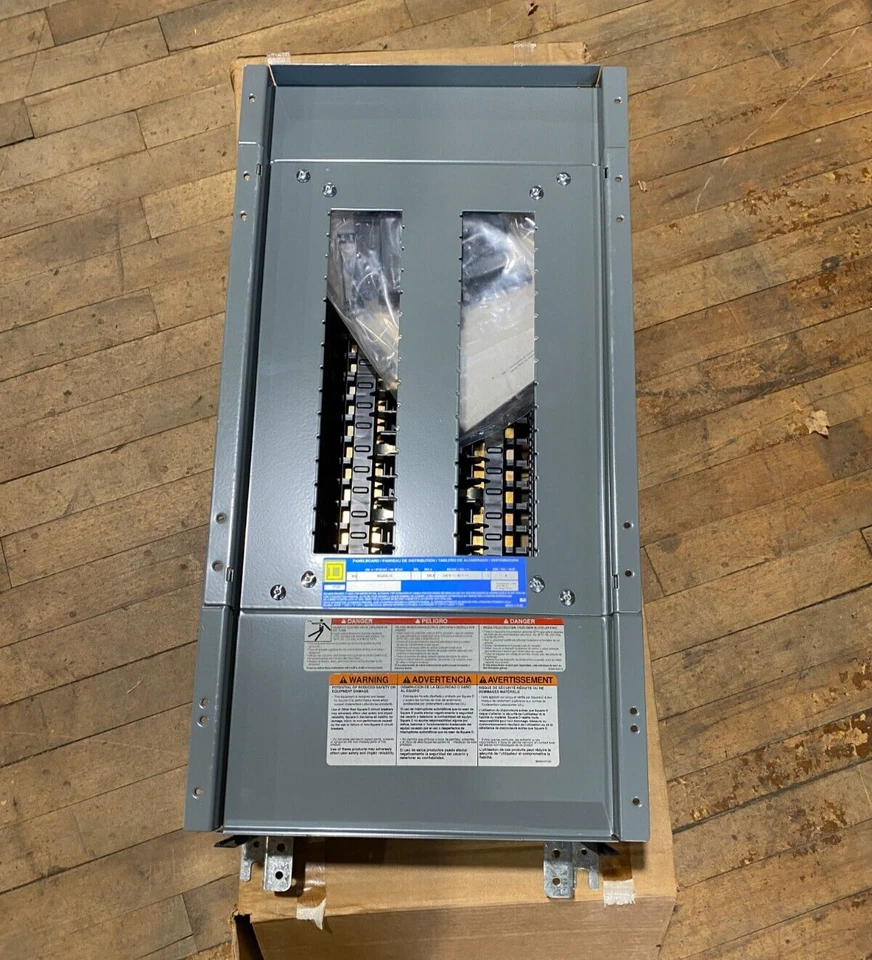 Square D NQ430L1C NQ Panelboard Interior 100A 240V 3PH 4W 30 Space 100 Amp NOS - Image 1 of 4