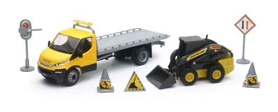 NEW-RAY PLAY SET IVECO DAILY ROLL-OFF+NEW HOLLAND SKID STEER L228 1:32 DIE-CAST - Immagine 1 di 3