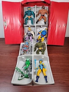 1984 Masters Of The Universe Lot Of 8 Action Figures & Collector's Case 40700 - Picture 1 of 15