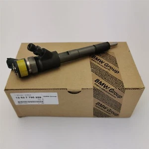 Nueva boquilla de inyección 0445110215 13537795259 para Toyota Yaris Verso 1.4 D-4D 55kW - Imagen 1 de 4