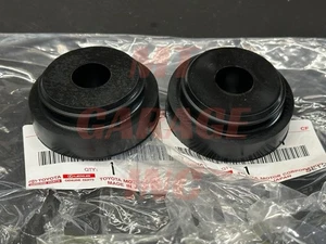 2016-2017 Lexus IS300 OEM Radiator Lower Rubber Grommets Qty 2 NEW - Picture 1 of 2