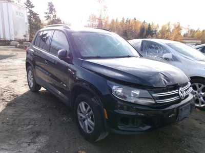 Used Deck Lid fits: 2016 Volkswagen Tiguan spoiler w/o sport package w/o camera Foto 1 de 4