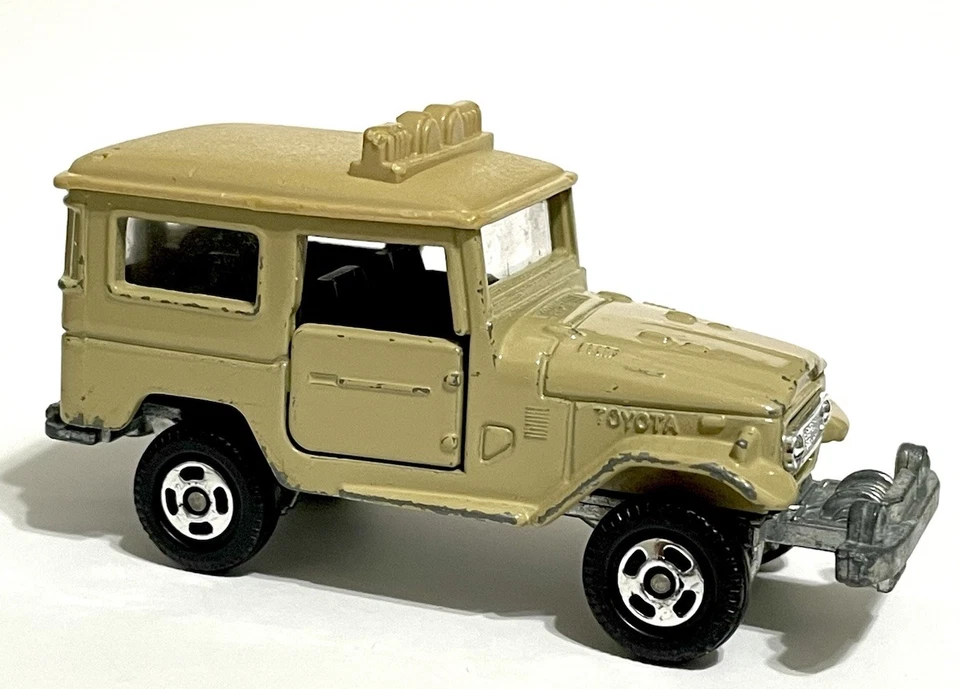 😎 Tomica de colección - Coches de bolsillo - Tostado Toyota Land Cruiser coche diecast Japón Foto 1 de 4